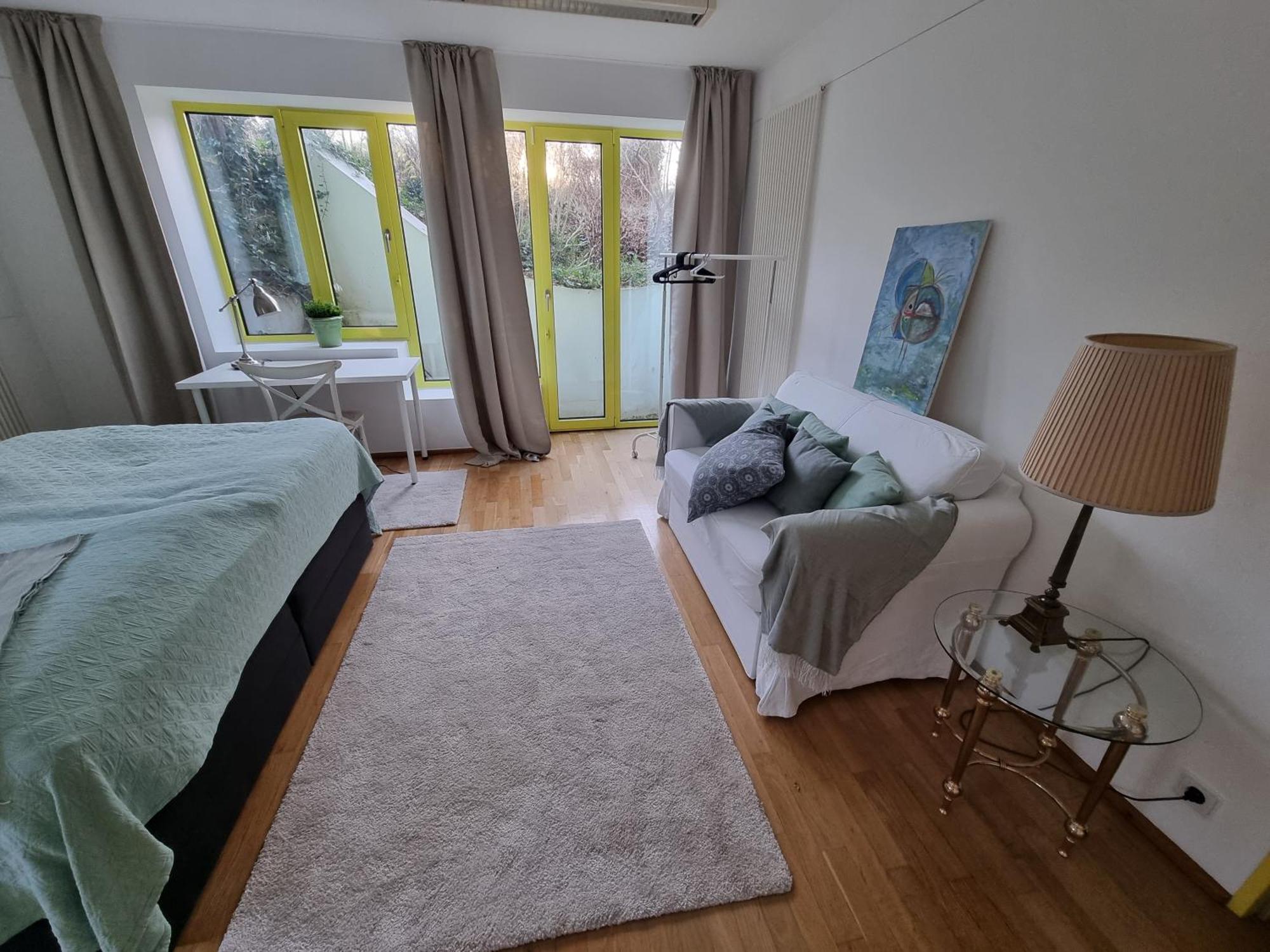 Zentrales, Ruhiges Idyll Mit Flair *