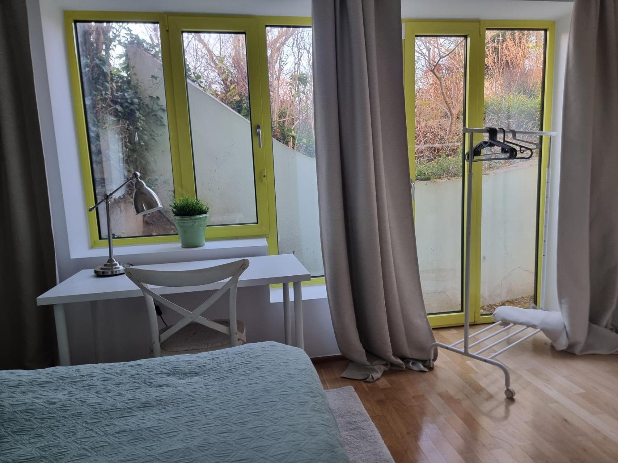 Apartment Zentrales, Ruhiges Idyll Mit Flair