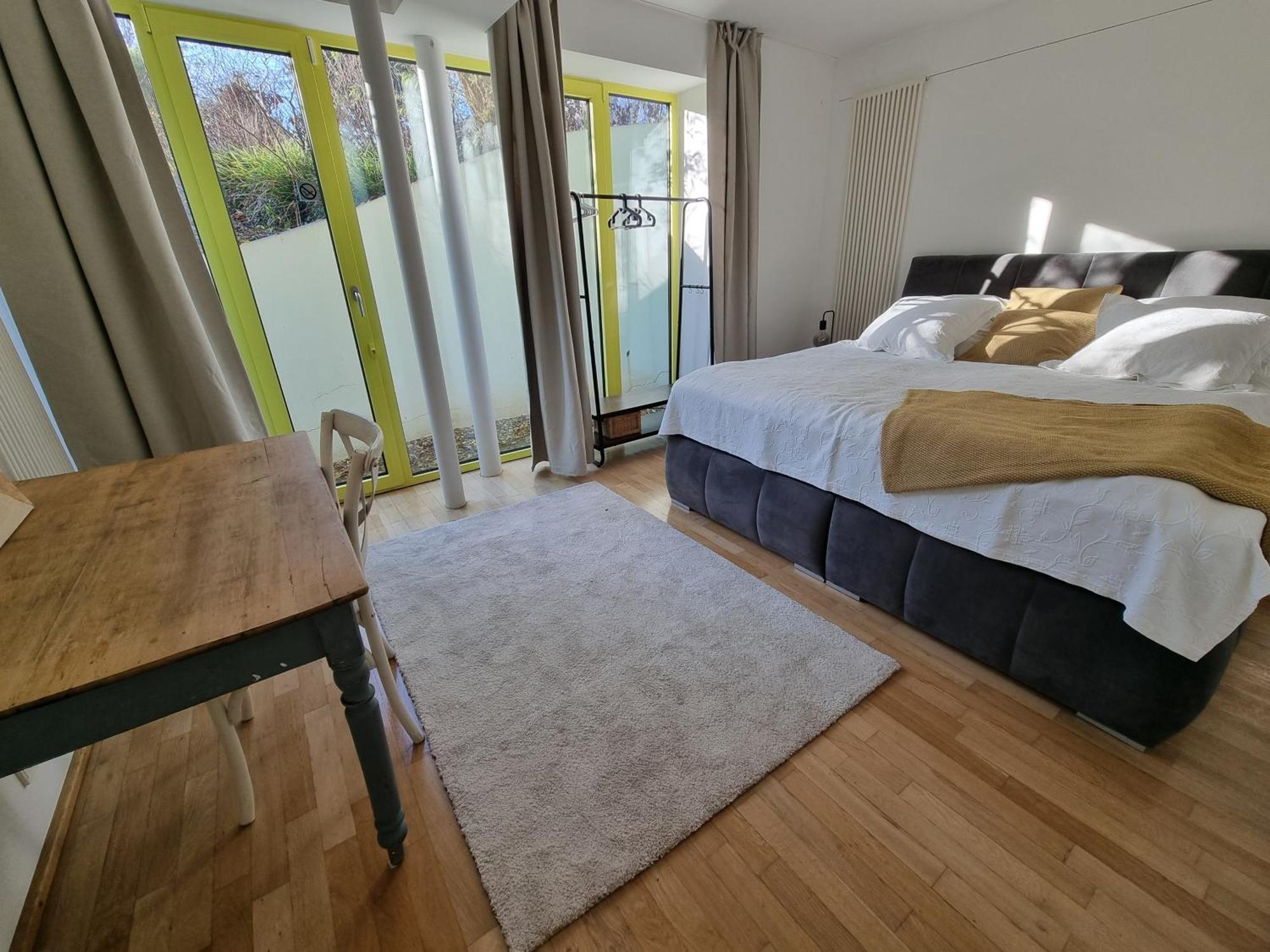 Zentrales, Ruhiges Idyll Mit Flair