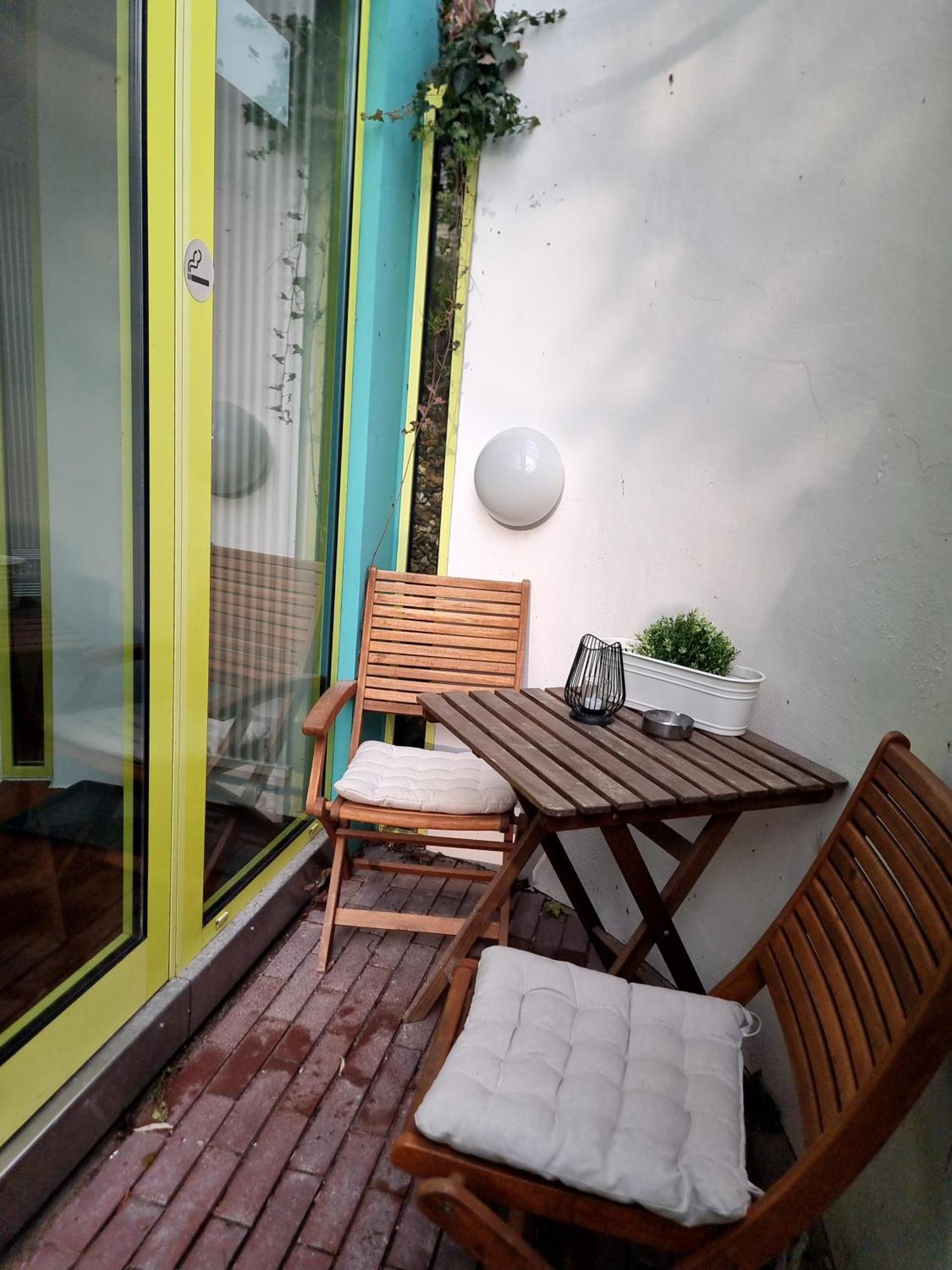 Apartment Zentrales, Ruhiges Idyll Mit Flair *