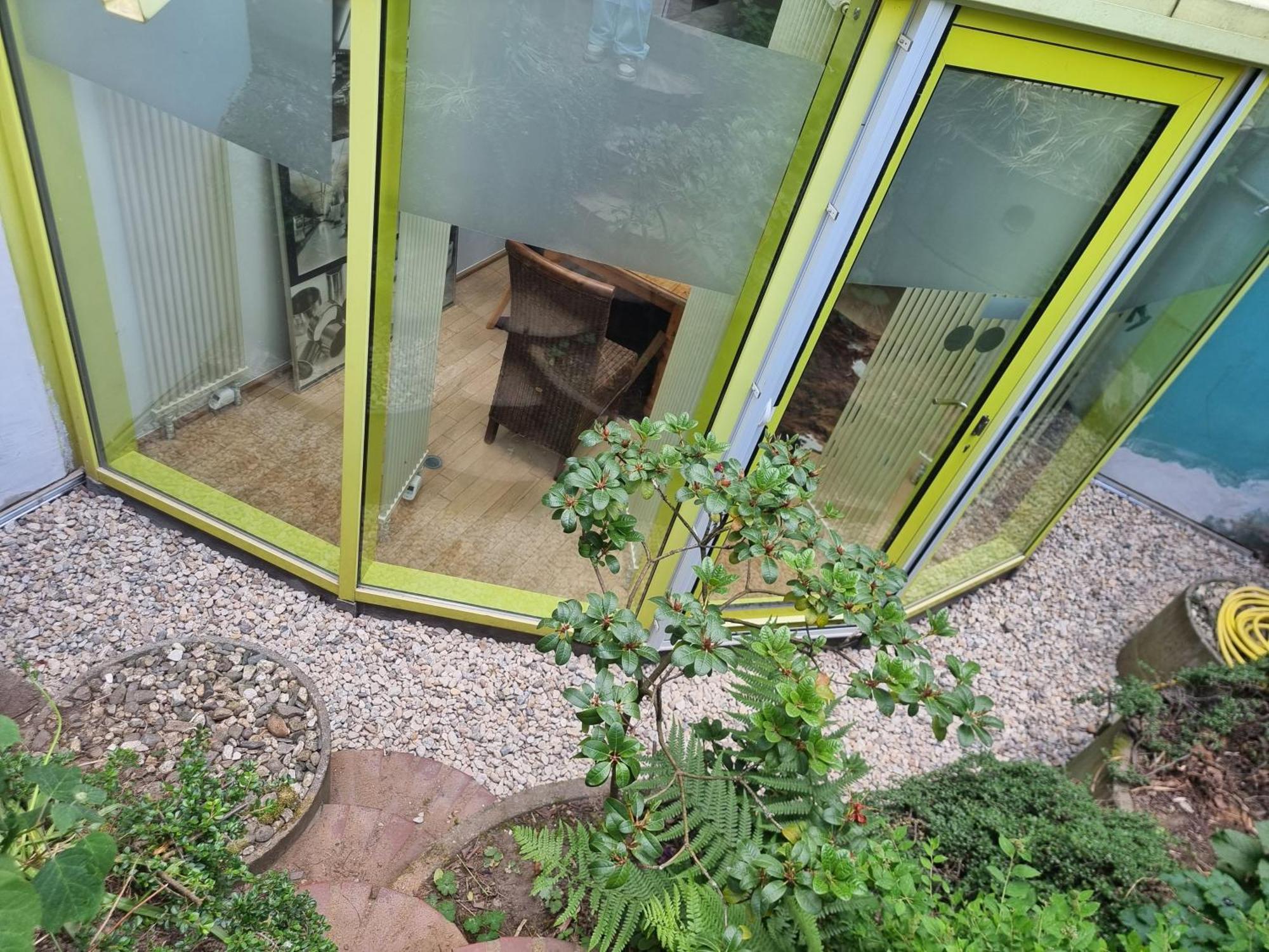 Zentrales, Ruhiges Idyll Mit Flair Düsseldorf